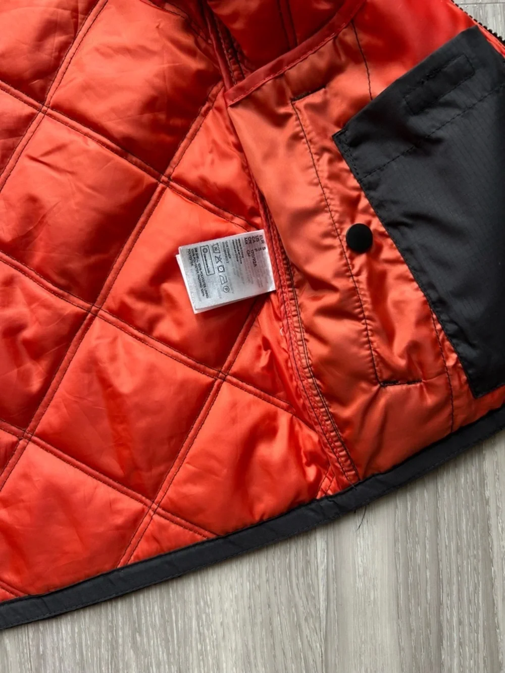 H&M quilted black
